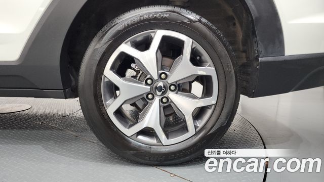 KG Mobility (SsangYong) Torres Gasoline 1.5 2WD T7 2025 — фото 21