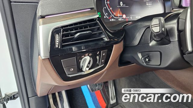 BMW 6 Series GT (G32) 630i xDrive M Sport 2021 — фото 27
