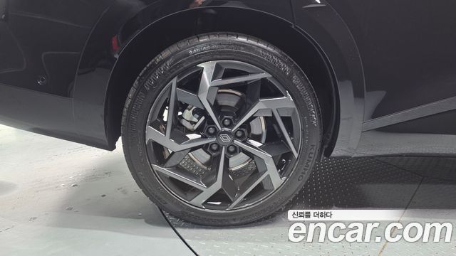 Renault Korea Filante 1.5 E-Tech Esprit Alpine 2WD 2027 — фото 5