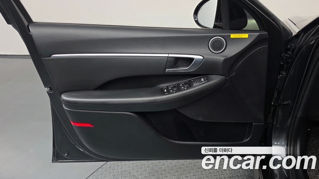 Hyundai Sonata (DN8) 1.6 Turbo Premium 2021 — фото 24