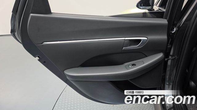 Hyundai Sonata (DN8) 1.6 Turbo Premium 2021 — фото 25