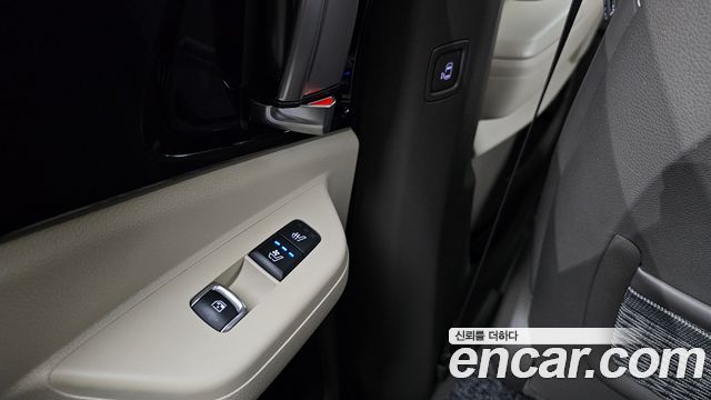 Kia Carnival (IV) Diesel 9-Seater Hi Limousine Signature 2024 — фото 17