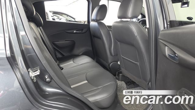 Chevrolet Spark Premier 2021 — фото 12