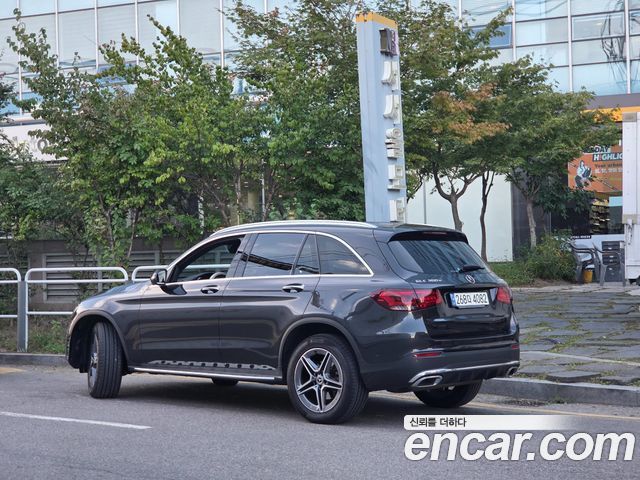 Mercedes-Benz GLC-Class (X253) GLC300e 4MATIC 2022 — фото 3
