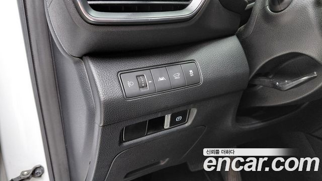 Hyundai Santa Fe Gasoline 2.5T 2WD Prestige 2022 — фото 27