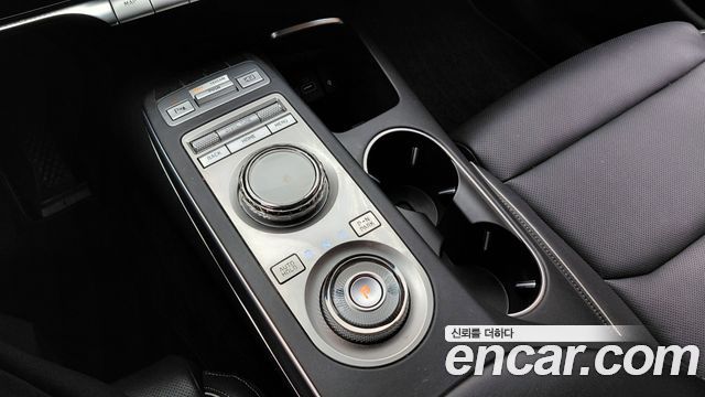 Genesis GV70 2.5T Gasoline AWD 2023 — фото 9