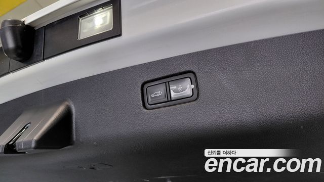 Genesis GV70 2.5T Gasoline AWD 2023 — фото 19