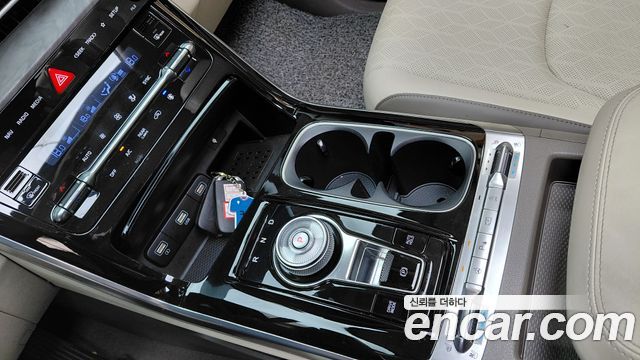 Kia Carnival (IV) Diesel 9-Seater Noblesse 2023 — фото 9