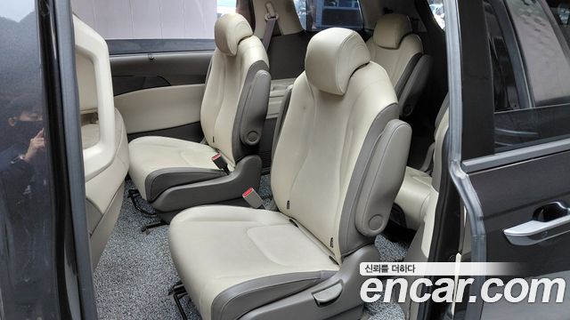 Kia Carnival (IV) Diesel 9-Seater Noblesse 2023 — фото 12