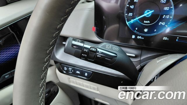 Kia Carnival (IV) Gasoline 9-Seater Signature 2023 — фото 30