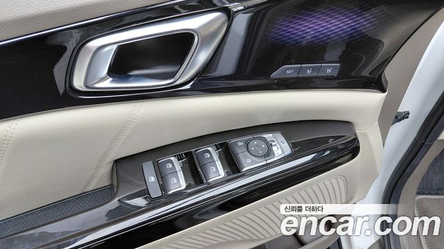 Kia Carnival (IV) Gasoline 9-Seater Signature 2023 — фото 32