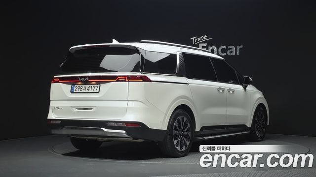 Kia Carnival (IV) Gasoline 9-Seater Signature 2023 — фото 2