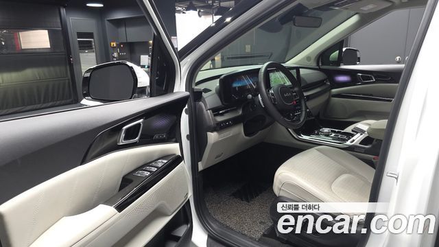 Kia Carnival (IV) Gasoline 9-Seater Signature 2023 — фото 10