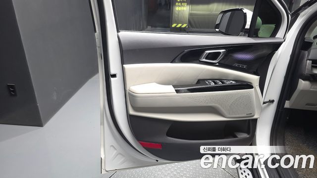 Kia Carnival (IV) Gasoline 9-Seater Signature 2023 — фото 30