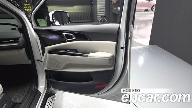Kia Carnival (IV) Gasoline 9-Seater Signature 2023 — фото 31