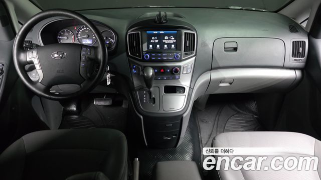 Hyundai Grand Starex Van 5-Seater Modern 2020 — фото 7