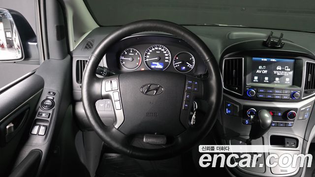 Hyundai Grand Starex Van 5-Seater Modern 2020 — фото 14