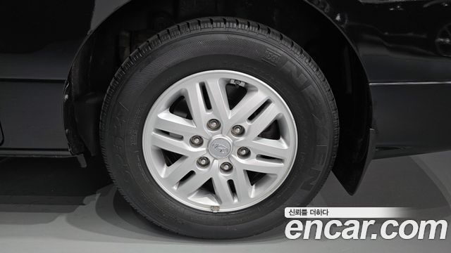 Hyundai Grand Starex Van 5-Seater Modern 2020 — фото 21