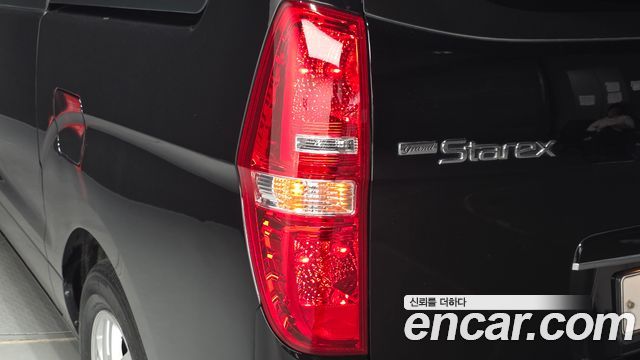Hyundai Grand Starex Van 5-Seater Modern 2020 — фото 23