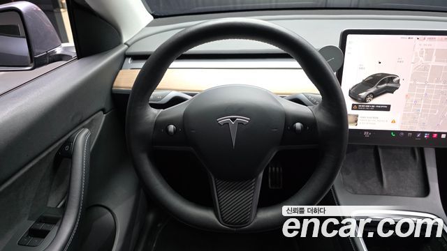 Tesla Model Y Long Range AWD 2021 — фото 13