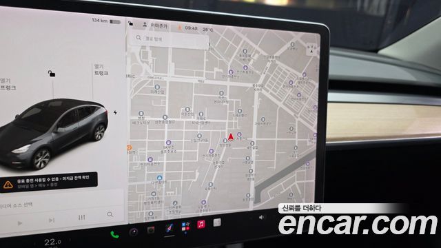 Tesla Model Y Long Range AWD 2021 — фото 14