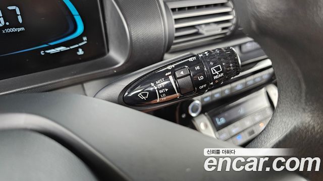 Hyundai Casper Smart 2023 — фото 27