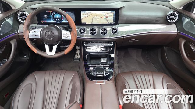 Mercedes-Benz CLS-Class (C257) CLS300d AMG Line 2019 — фото 7