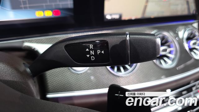 Mercedes-Benz CLS-Class (C257) CLS300d AMG Line 2019 — фото 9