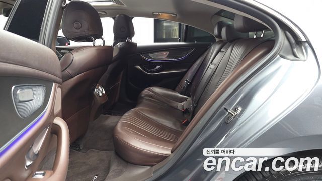Mercedes-Benz CLS-Class (C257) CLS300d AMG Line 2019 — фото 26