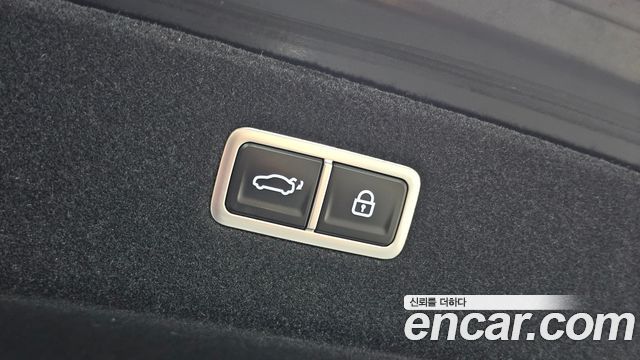 Genesis G90 (RS4) Gasoline 3.5 Turbo AWD 2023 — фото 20