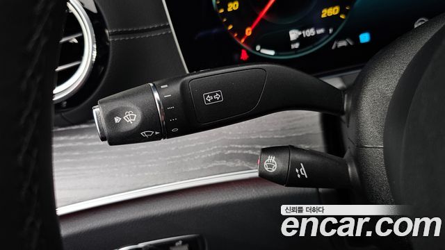 Mercedes-Benz E-Class (W213) E350 4MATIC AMG Line 2022 — фото 35
