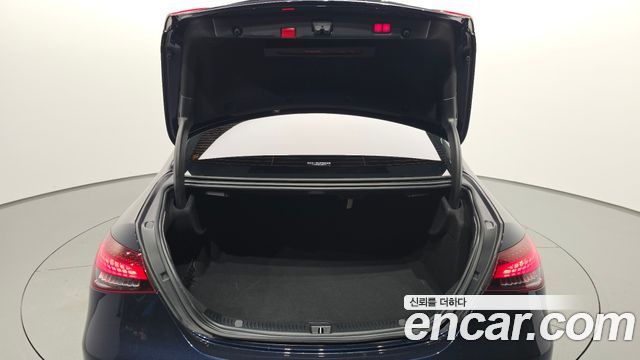 Mercedes-Benz E-Class (W213) E350 4MATIC AMG Line 2022 — фото 39
