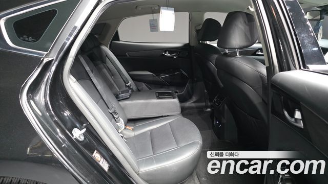 Kia K7 Premier 2.5 GDI Noblesse 2020 — фото 12