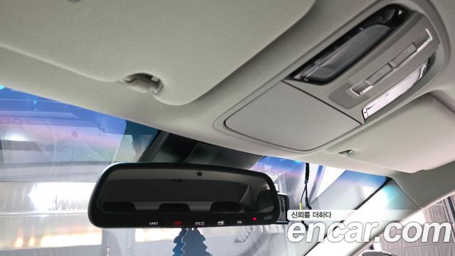 Kia K7 Premier 2.5 GDI Noblesse 2020 — фото 17