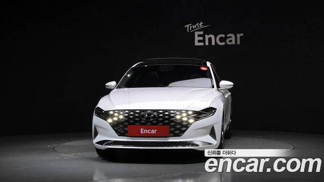 Hyundai Grandeur (IG) 2.5 Calligraphy 2021 — фото 3