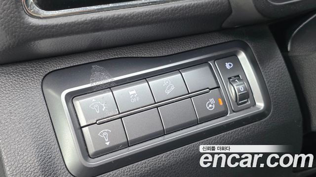 KG Mobility (SsangYong) Very New Tivoli Gasoline 1.5 2WD V5 2020 — фото 13