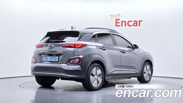 Hyundai Kona Electric Premium 2019 — фото 2