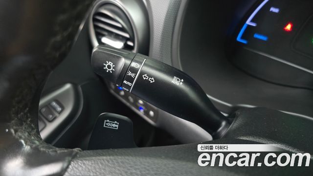Hyundai Kona Electric Premium 2019 — фото 17