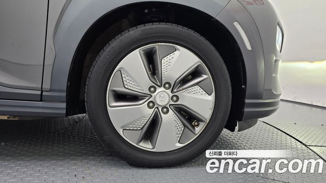 Hyundai Kona Electric Premium 2019 — фото 21