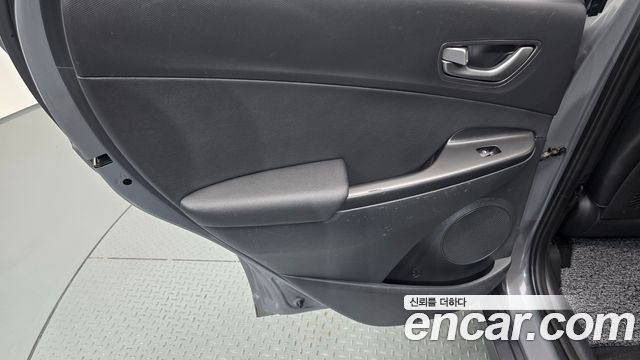 Hyundai Kona Electric Premium 2019 — фото 25