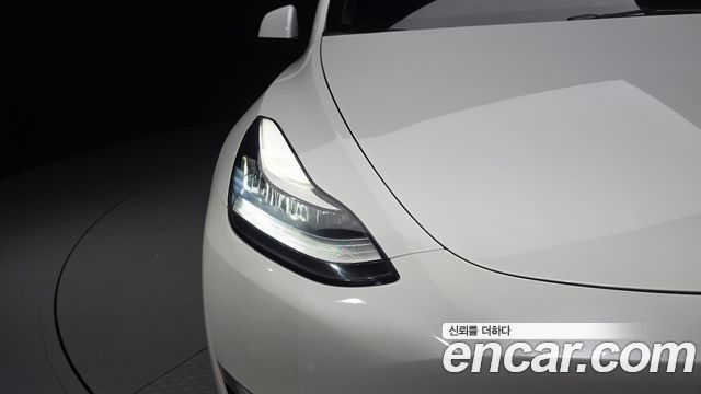 Tesla Model Y Long Range AWD 2021 — фото 28