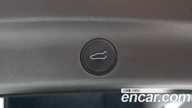 Tesla Model Y Long Range AWD 2021 — фото 36