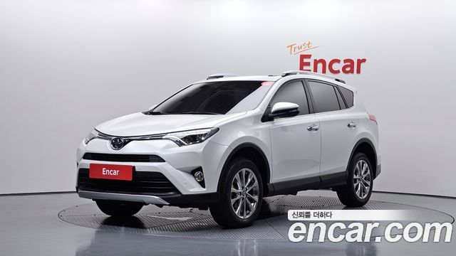 Toyota RAV4 2.5 2WD 4th