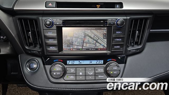 Toyota RAV4 2.5 2WD 4th 2016 — фото 14