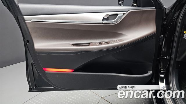 Hyundai Grandeur (IG) 3.0 LPi Premium Choice 2020 — фото 24