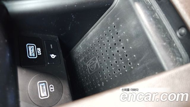 Hyundai Grandeur (IG) 3.0 LPi Premium Choice 2020 — фото 35