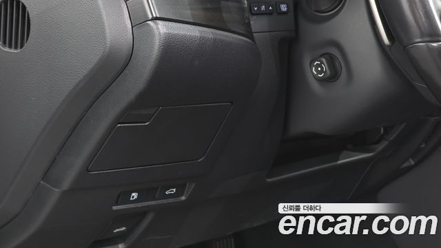 Lexus ES300h (VII) Luxury 2020 — фото 19