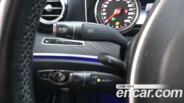 Mercedes-Benz E-Class (W213) E220d Avantgarde 2017 — фото 16