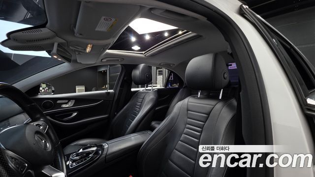 Mercedes-Benz E-Class (W213) E220d Avantgarde 2017 — фото 19