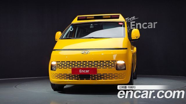 Hyundai Staria L3.5  Kinder Safety Car 11-Seater 2022 — фото 3